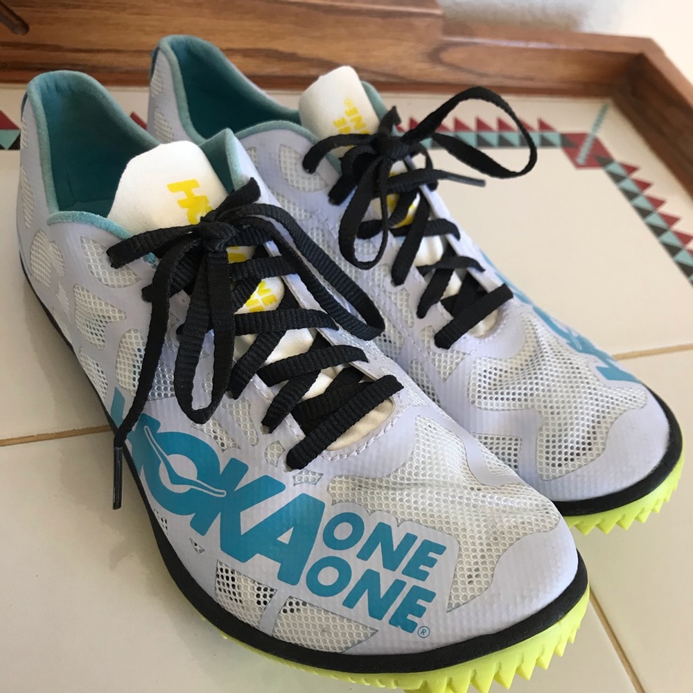 HOKA One One Rocket MD Track Shoes Sz 8.5